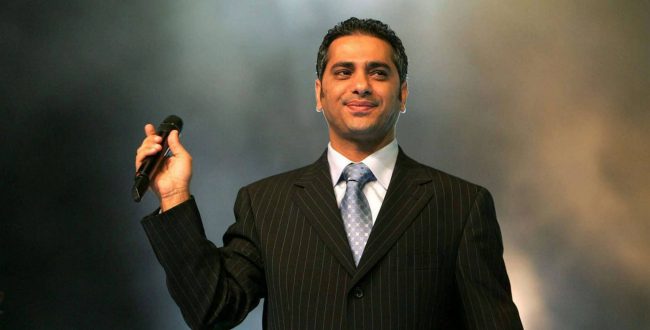 بعد أزمته مع مسلسل يسرا.. فضل شاكر يطلق أغنية خليجية بمساعدة من زوج نوال الكويتية.. وابنه يغني باللهجة المصرية