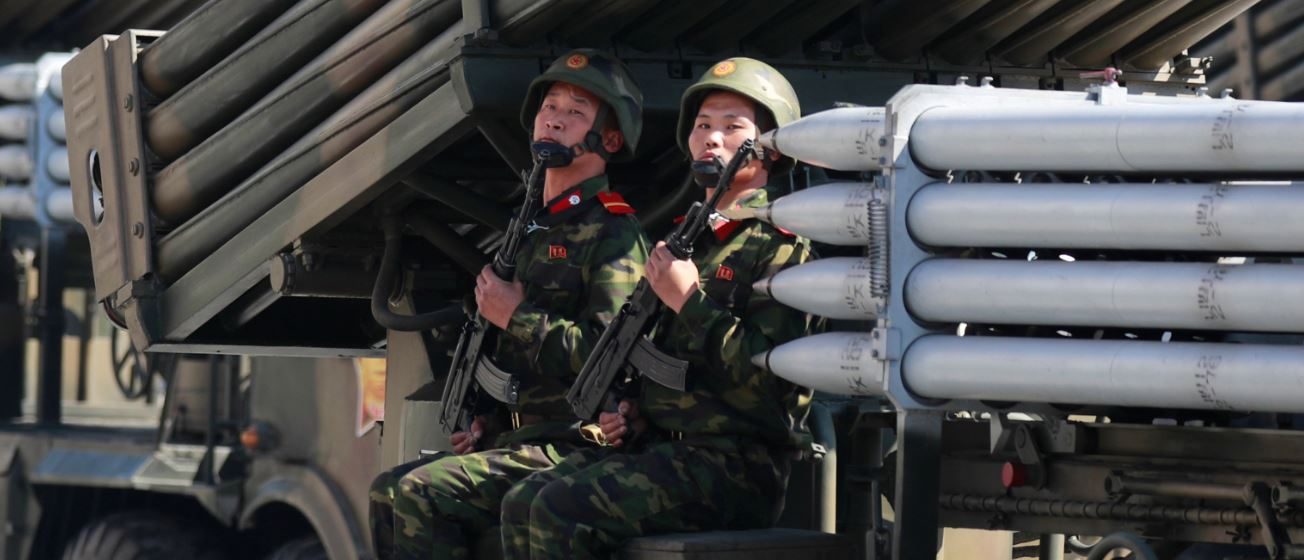 عرض عسكري كوريا الشمالية