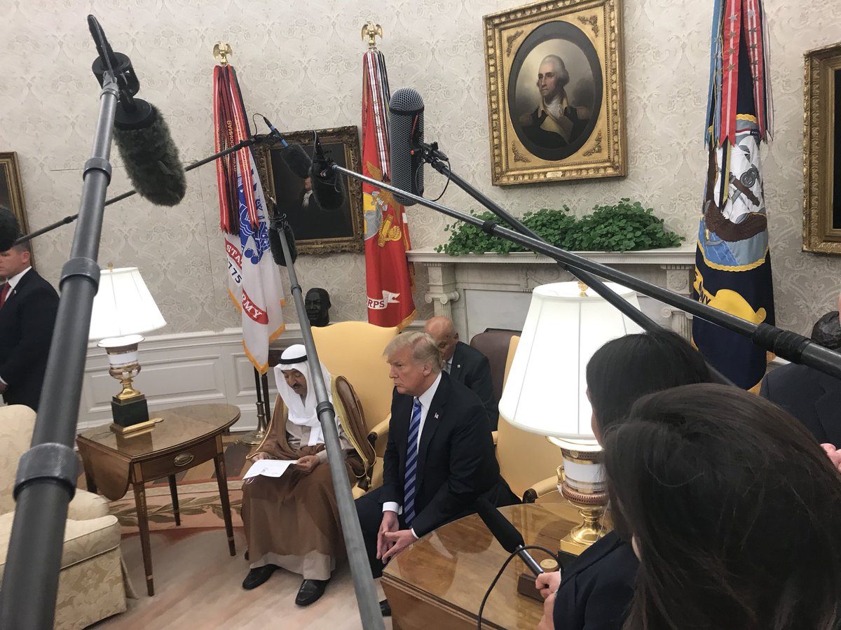 مصدر دبلوماسي يكشف تأجيل القمة الخليجية – الأميركية بعد انتهاء لقاء جمع أمير الكويت بترمب