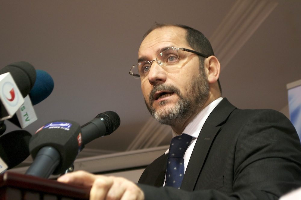 حزب جزائري: كتابة الأمازيغية بالحرف اللاتيني انسلاخ