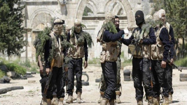 مقاتلون من هيئة تحرير الشام