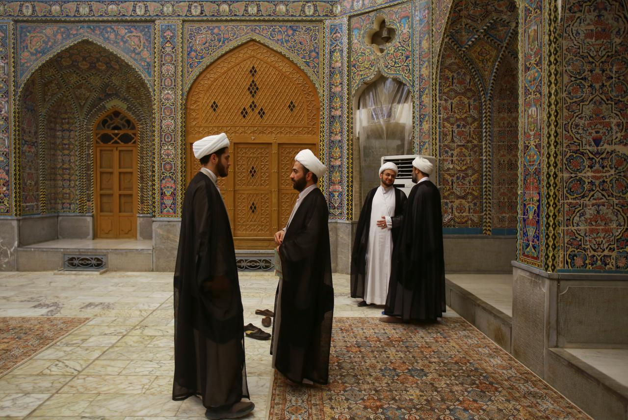 الأكراد والسُّنة والشيعة.. هل تستطيع الطوائف العراقية بناء اتفاق موحّد في بلادهم؟