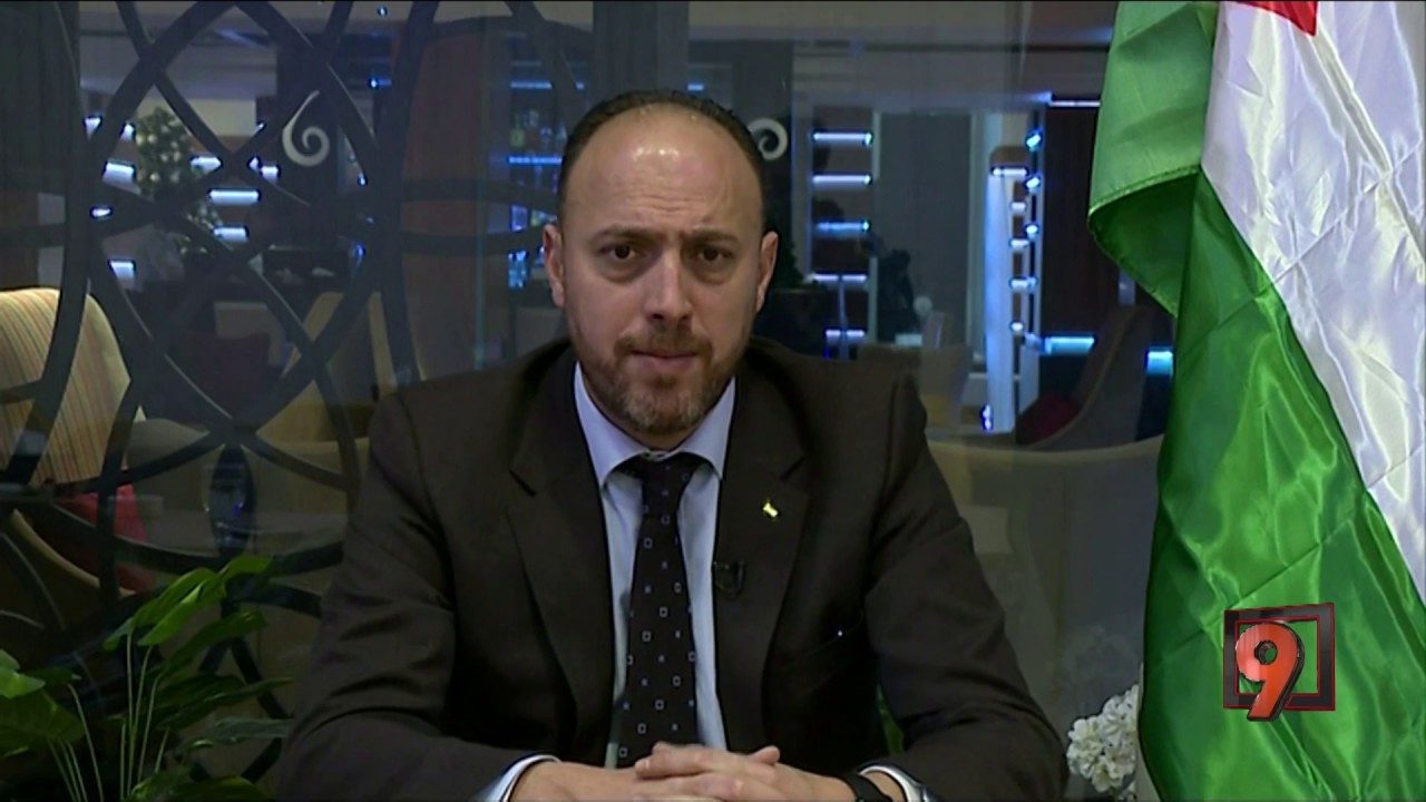 قرار غير مألوف في الأعراف الدبلوماسية.. واشنطن تُلغي إقامة السفير الفلسطيني وأطفاله