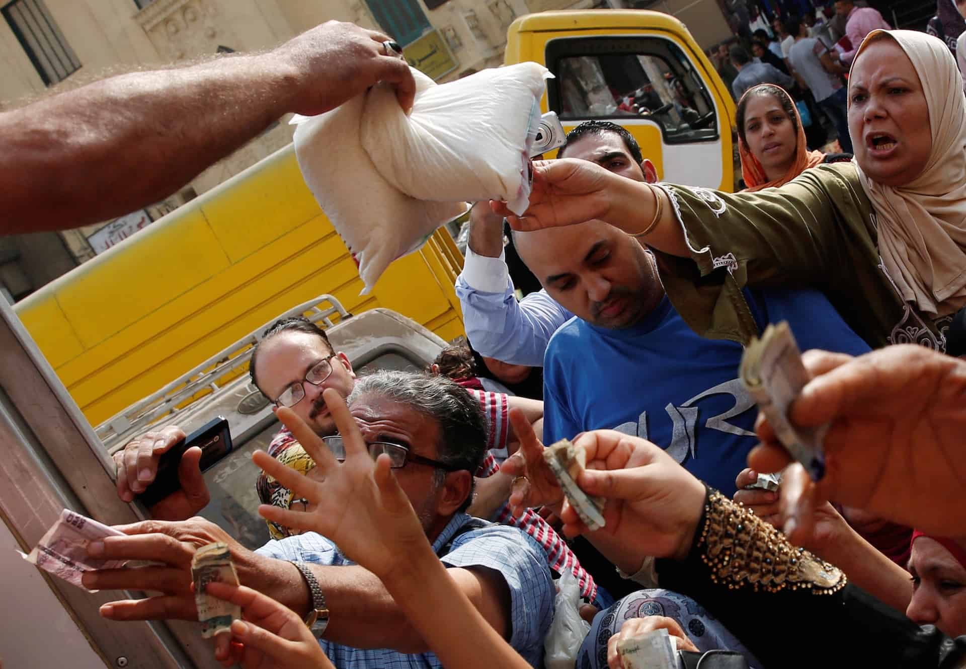 الأوضاع الاقتصادية في مصر ازدادت سوءا خلال السنوات الأخيرة الماضية بشكل غير مسبوق