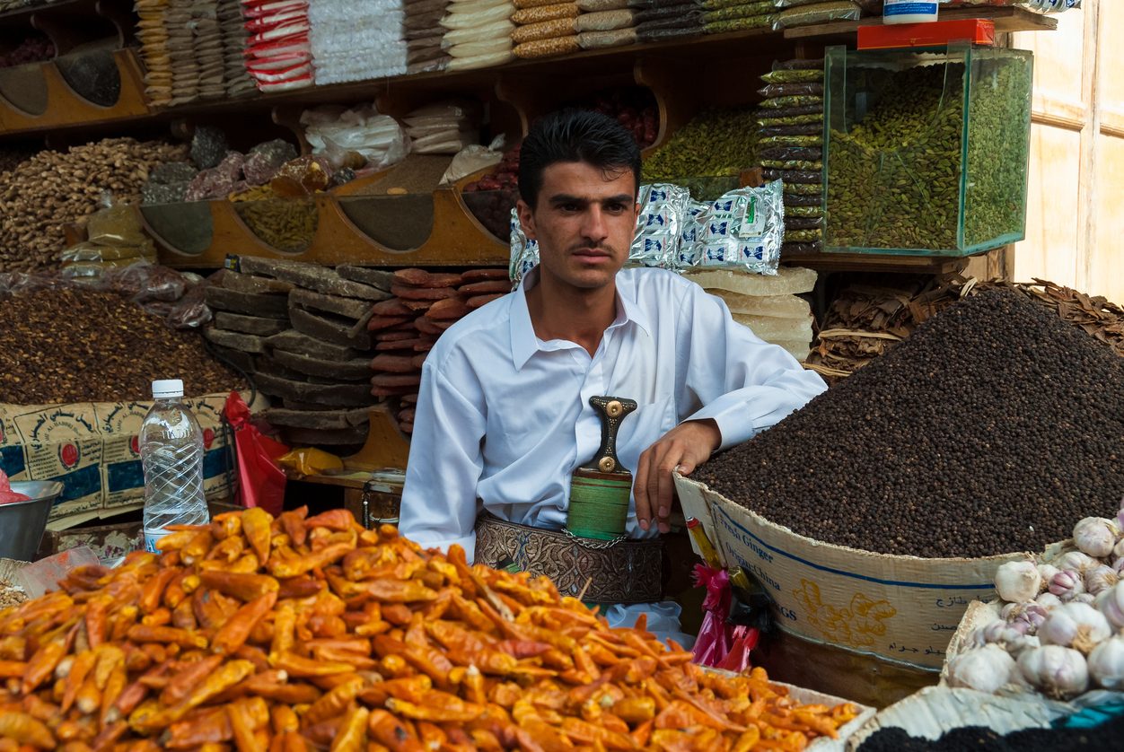 أنا يمني.. كيف جعلتني الحرب الأهلية في بلادي شخصاً بخيلاً؟