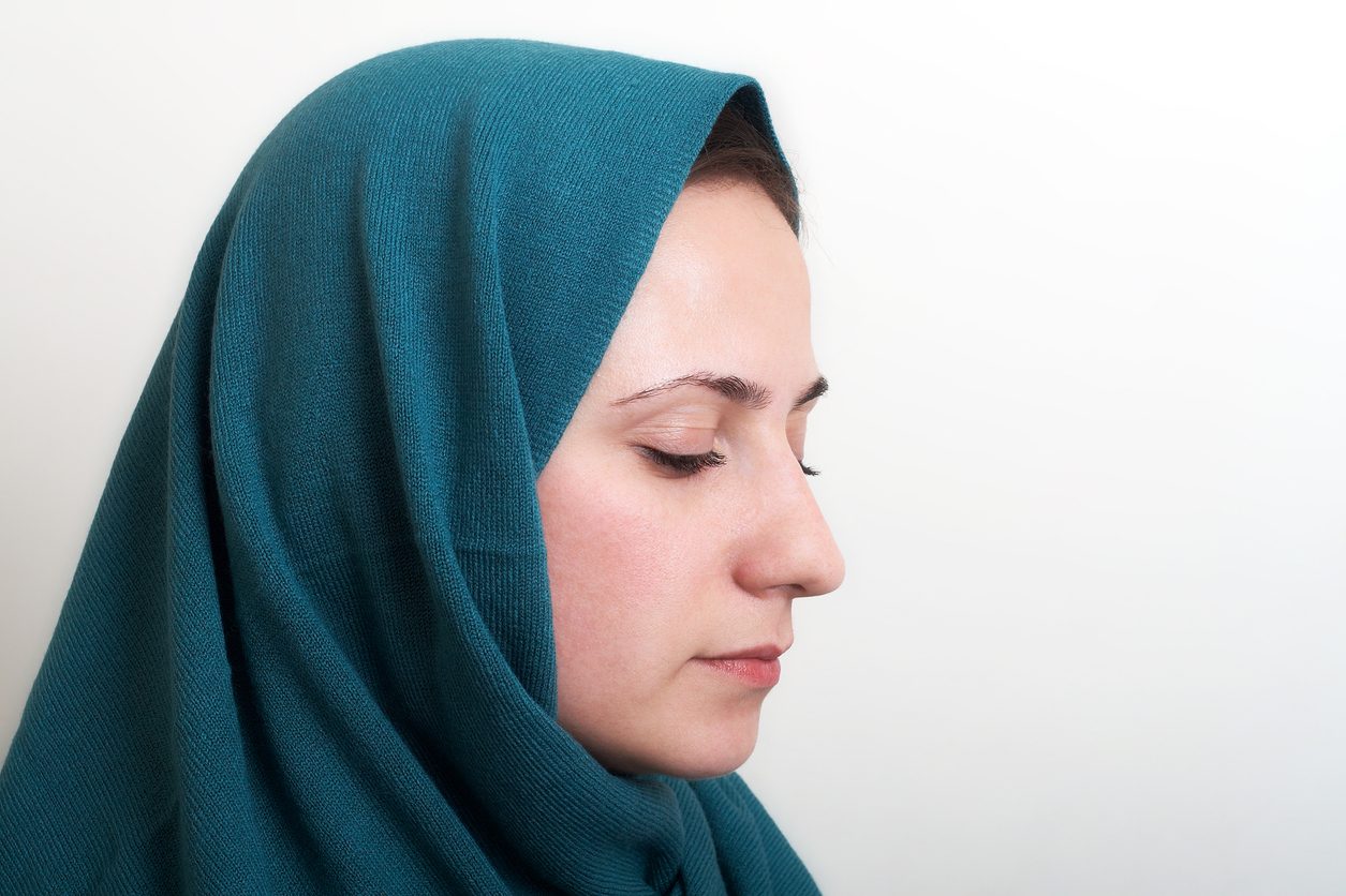 هل حقي الشرعي عورة؟!