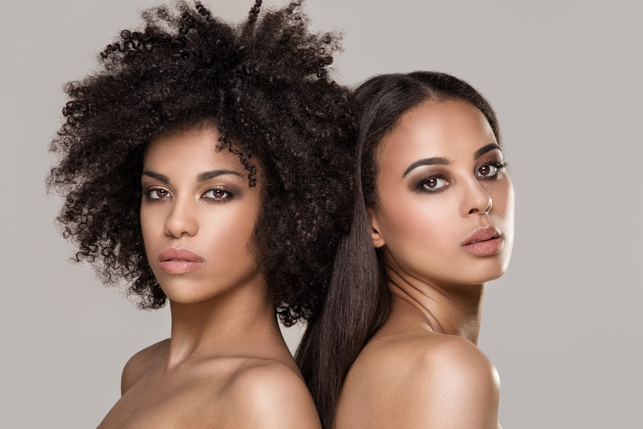 زوجة وزير وإعلامية وعارضة سمراء.. 3 مغربيات من بين الأكثر تأثيراً في عالم الموضة والأزياء في العالم