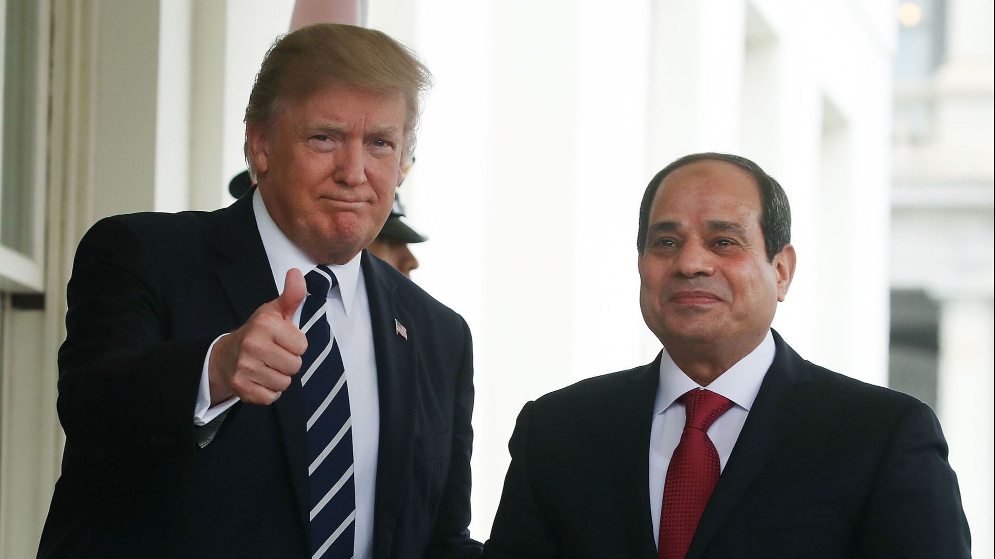 صحيفة أميركية تتساءل: لماذا ندفع معونات لمصر من أموال دافعي الضرائب، فالقاهرة لن تولِّي وجهها نحو موسكو، وعلاقتها بتل أبيب أصبحت ممتازة