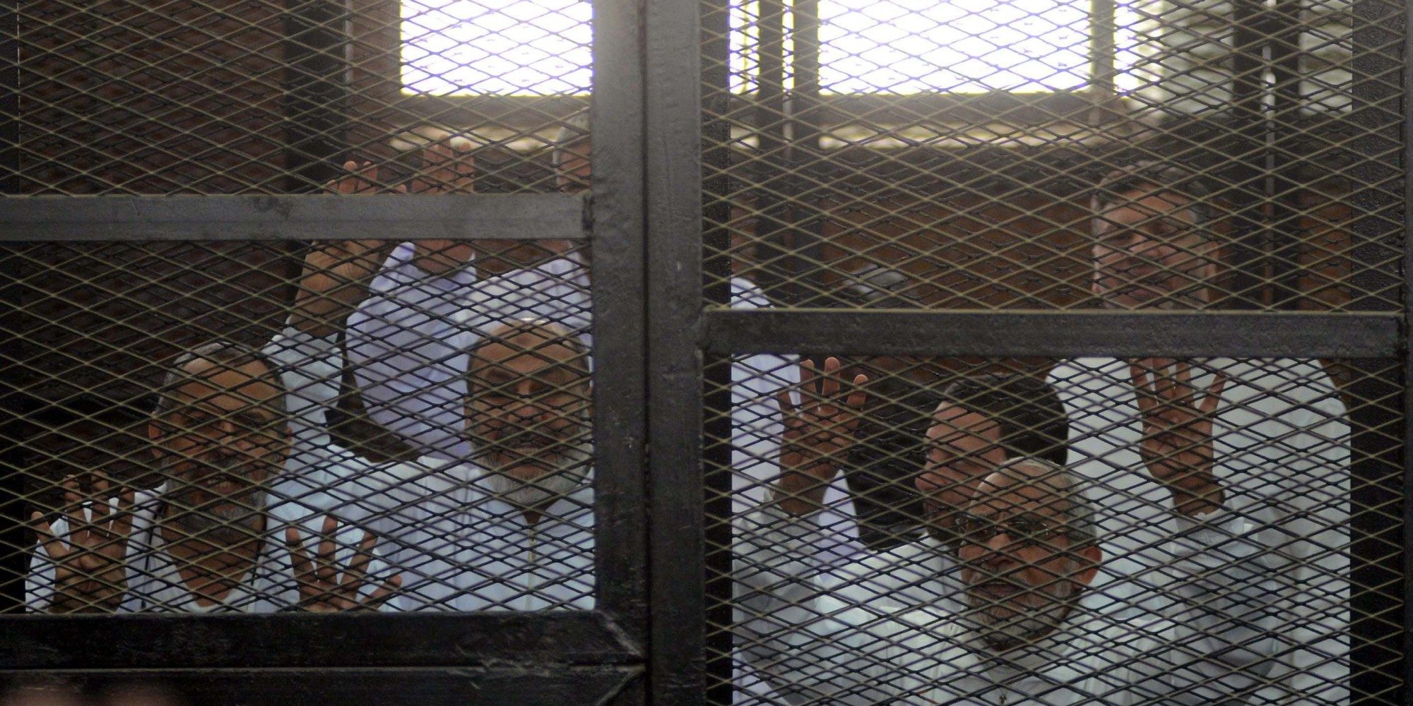 بعد محاكمات قادة الإخوان المسلمين في مصر، صادرت السلطات أموال الجماعة وشركاتها