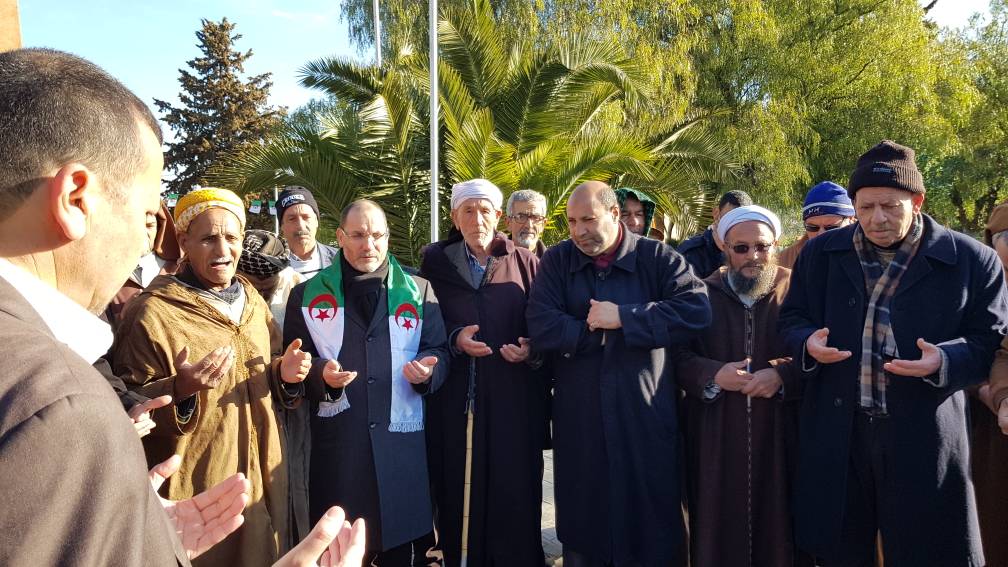 الإخوان المسلمون في مصر لم يفشلوا وإنما وقع عليهم انقلاب عسكري / خاص