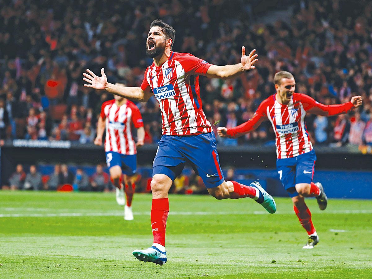 برشلونة يعاني و«ريال» ينزف.. هل سنرى أتلتيكو مدريد حاملاً للقب الدوري في نهاية هذا الموسم؟