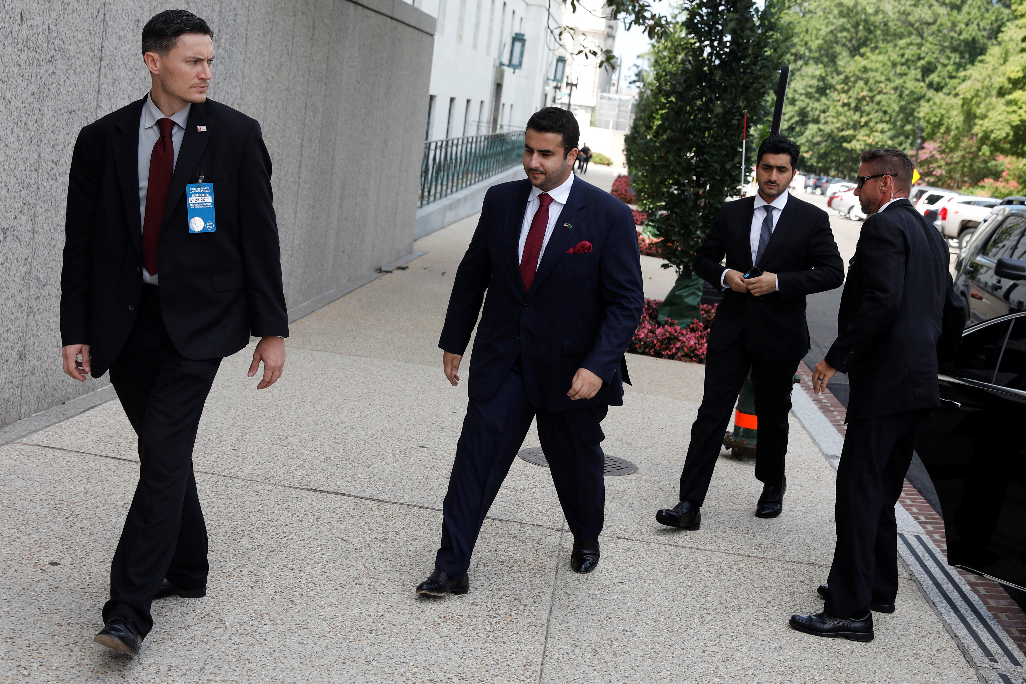 السفير السعودي في واشنطن يواجه تصعيداً داخل الكونغرس