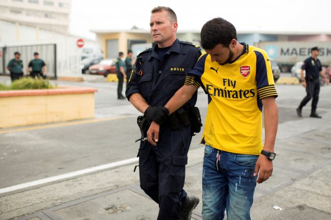 غرق من سبقوهم لم يمنعهم من المجازفة.. قصص مغاربة ركبوا أمواج الأطلسي “سرا” للوصول إلى أوروبا