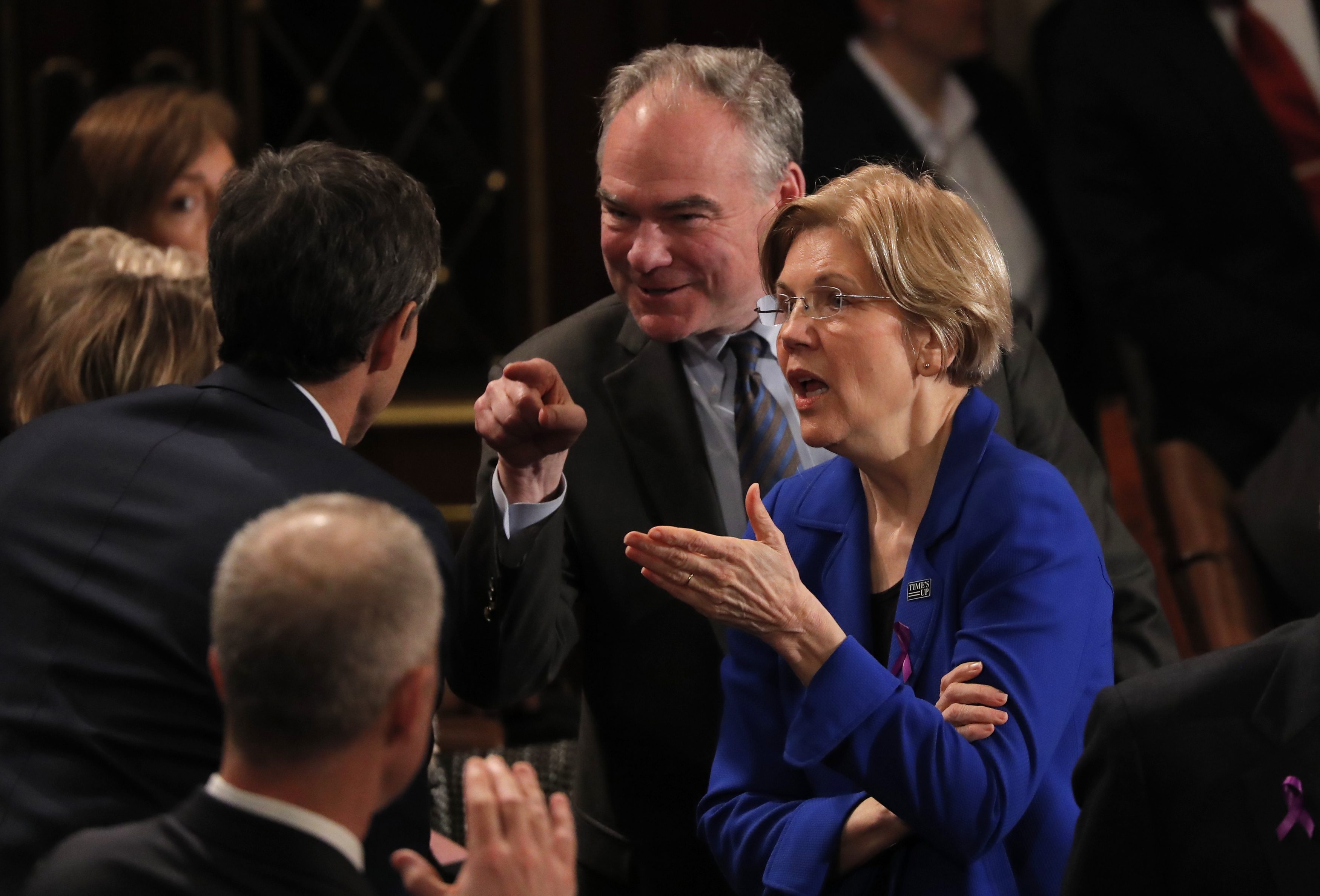 Reuters/ السيناتور وعضو الكونغريس الأميركي إليزابيث وارن