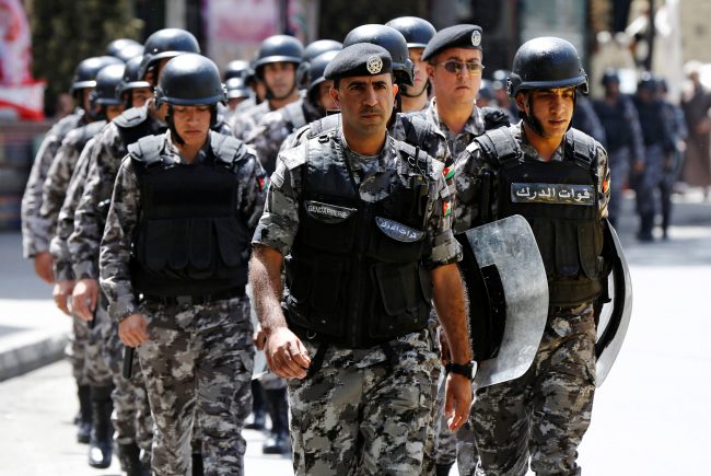 مقتل ضابط كبير سابق في المخابرات الأردنية بالرصاص في جنوب عمان