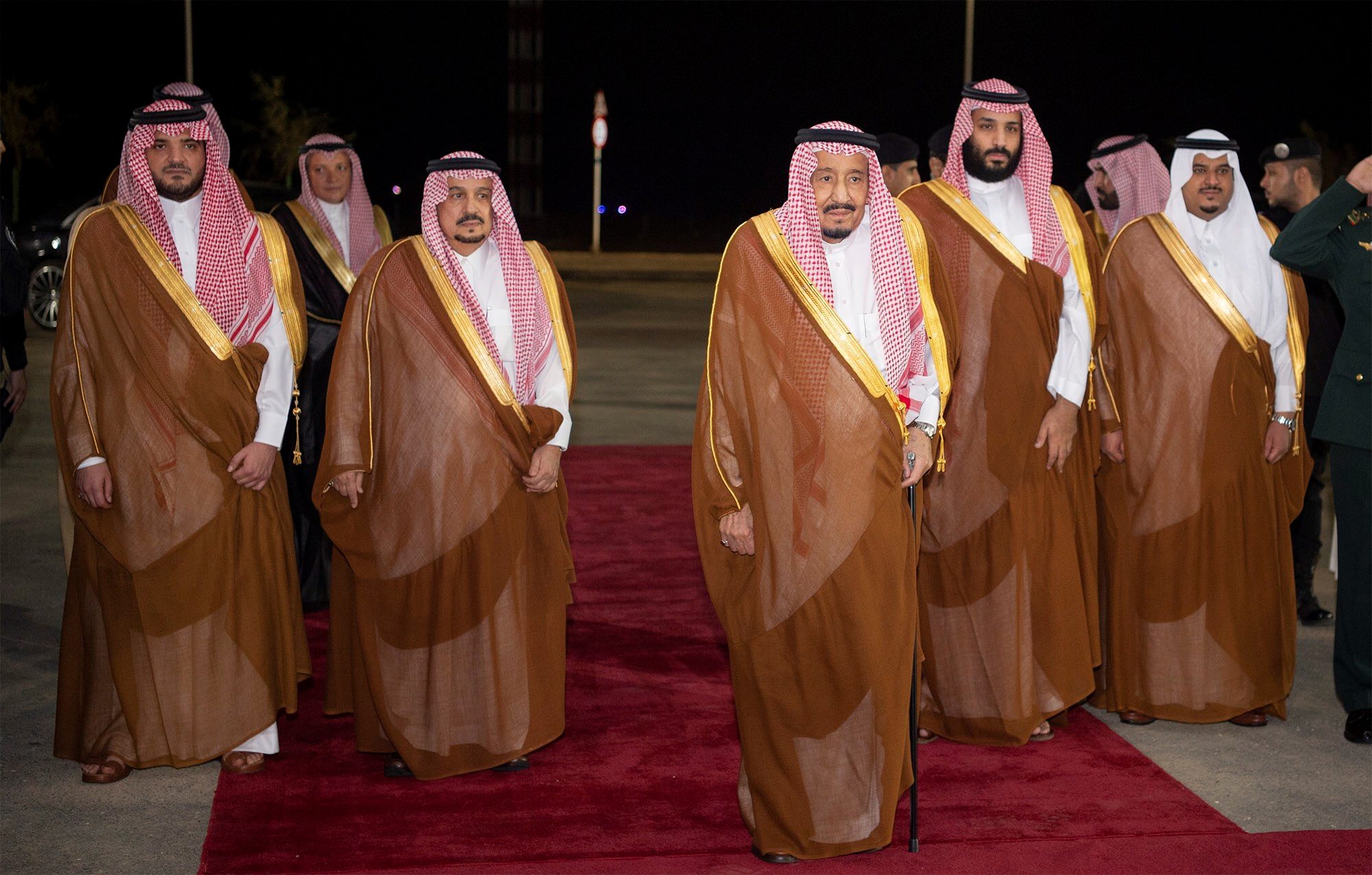 مع وصول سلمان إلى الحكم توقع أن يكون منصب ولاية العهد للأمير أحمد/ رويترز