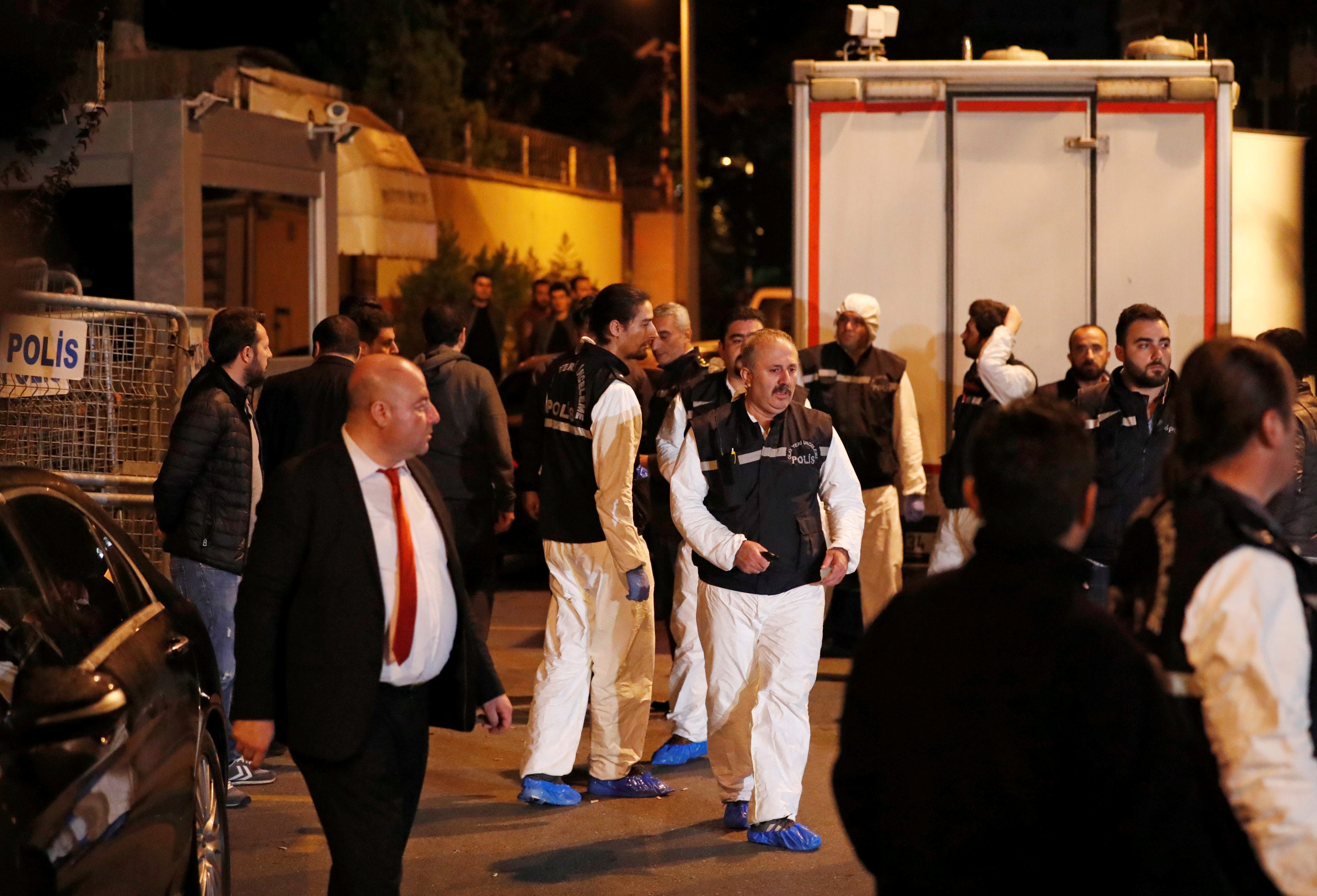 تركيا تفتش القنصلية السعودية