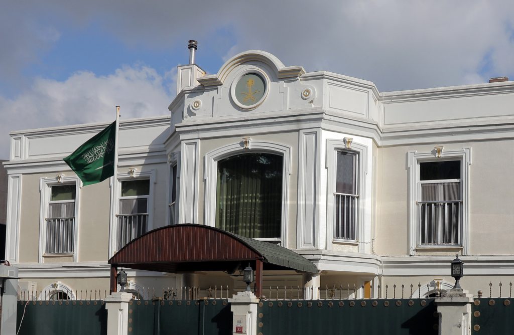 تركيا تفتش القنصلية السعودية