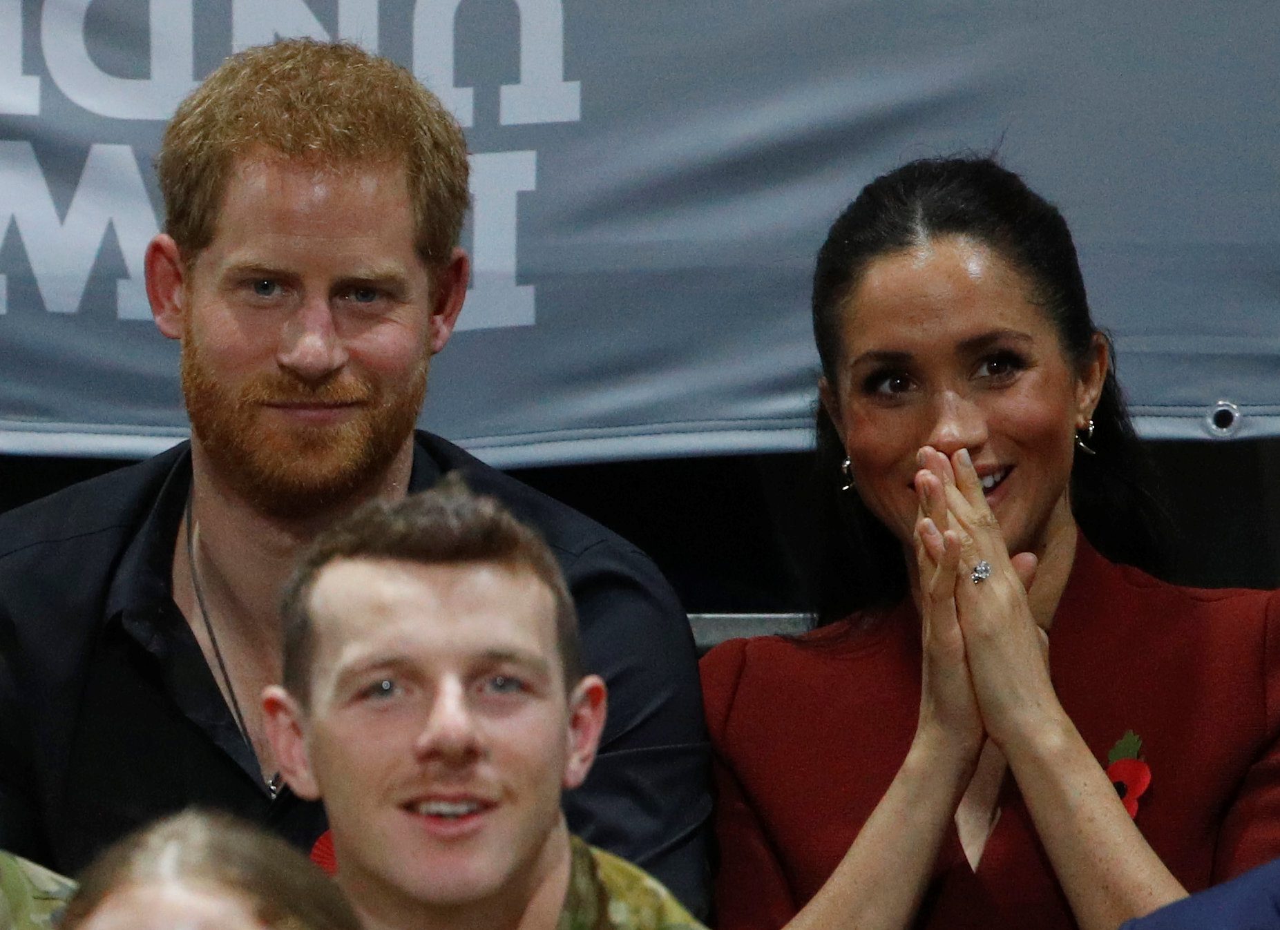 ميغان ماركل تنشر أول صورة على تويتر وانستغرام منذ زواجها.. كانت من نصيب الأمير هاري فقط! (صور)