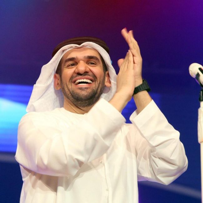 السيسى لحسين الجسمي: «انتظرت لقاءك لأقول لك: شكراً».. لكن، لماذا؟ ربما لأنه أكثر فنان عربي غنى لمصر في أقصر مدة