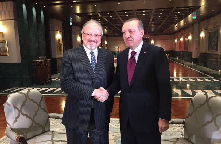 أردوغان والإعلامي السعودي الراحل/ رويترز