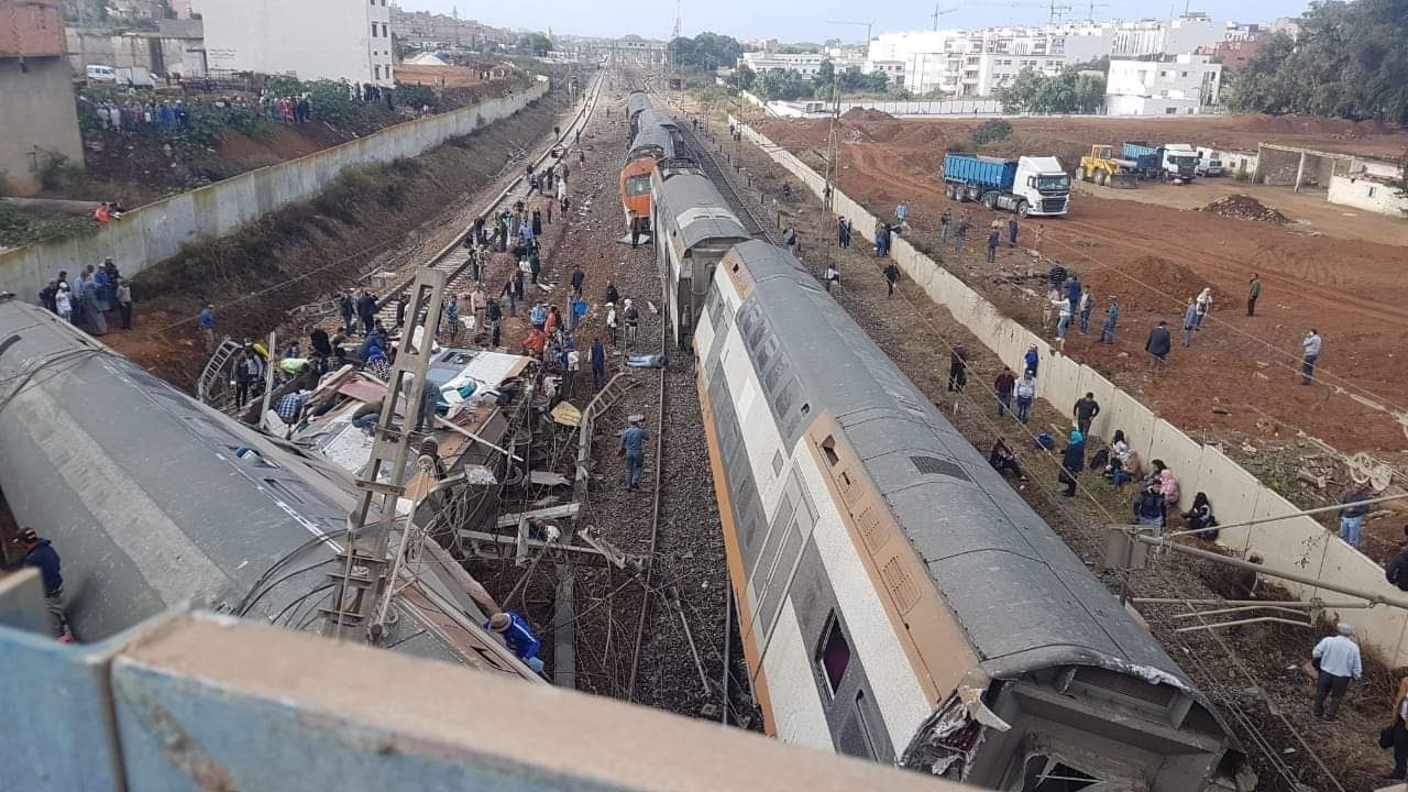 انقلاب قطار في المغرب الملك محمد السادس