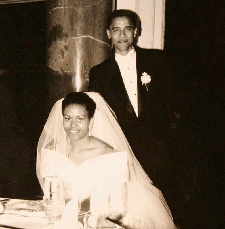 social media/ بارك اوباما وزوجته ميشيل