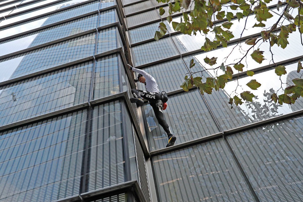 الرجل العنكبوت الفرنسي