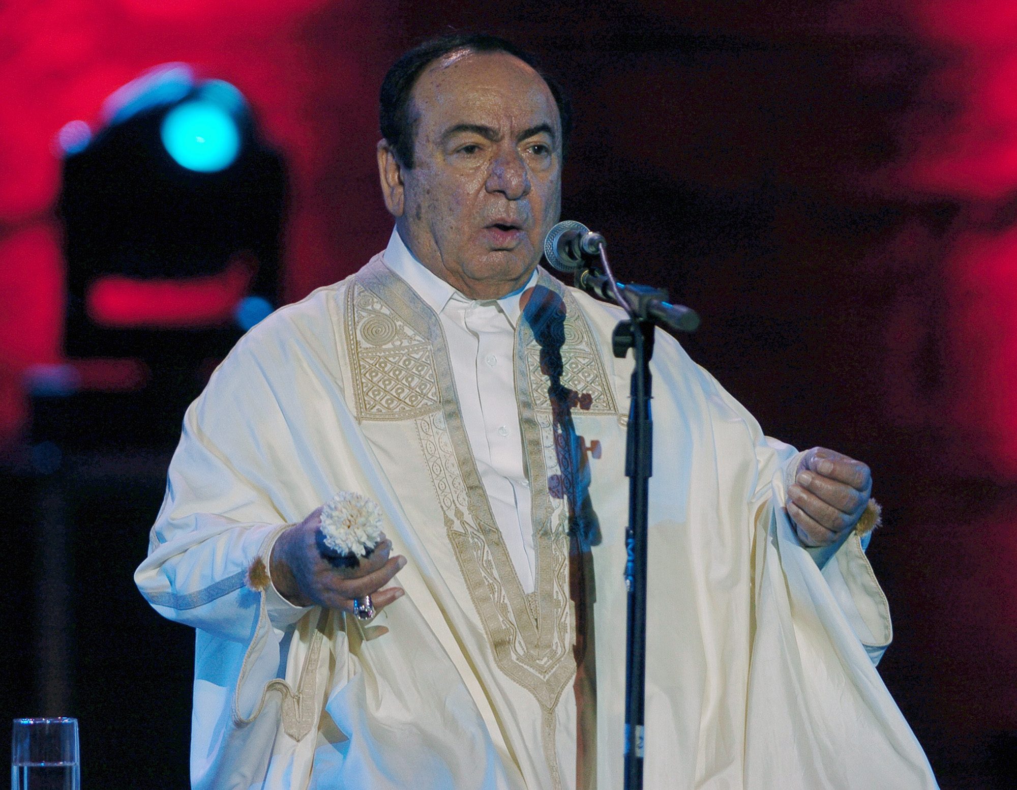 Social Media/ المطرب السوري صباح فخري