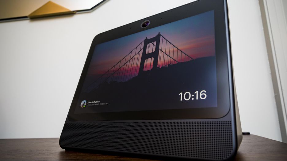 Social Media/ أجهزة فيسبوك الجديدة "بورتال"