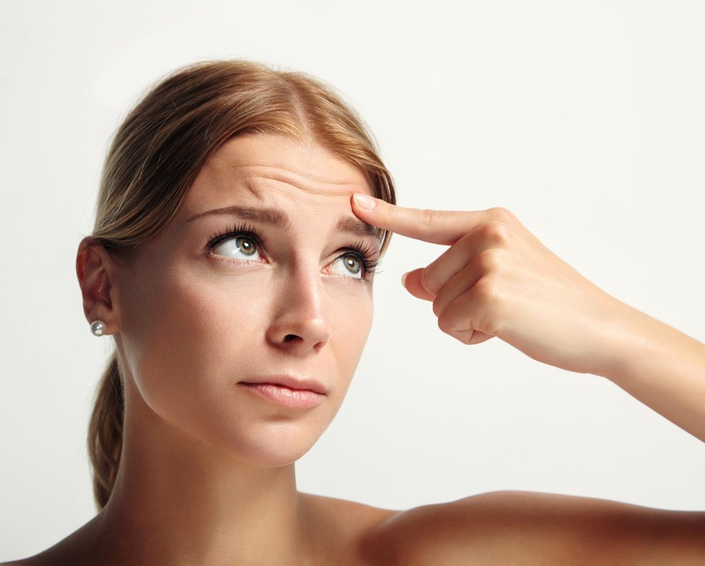 تجاعيد الوجه المبكرة