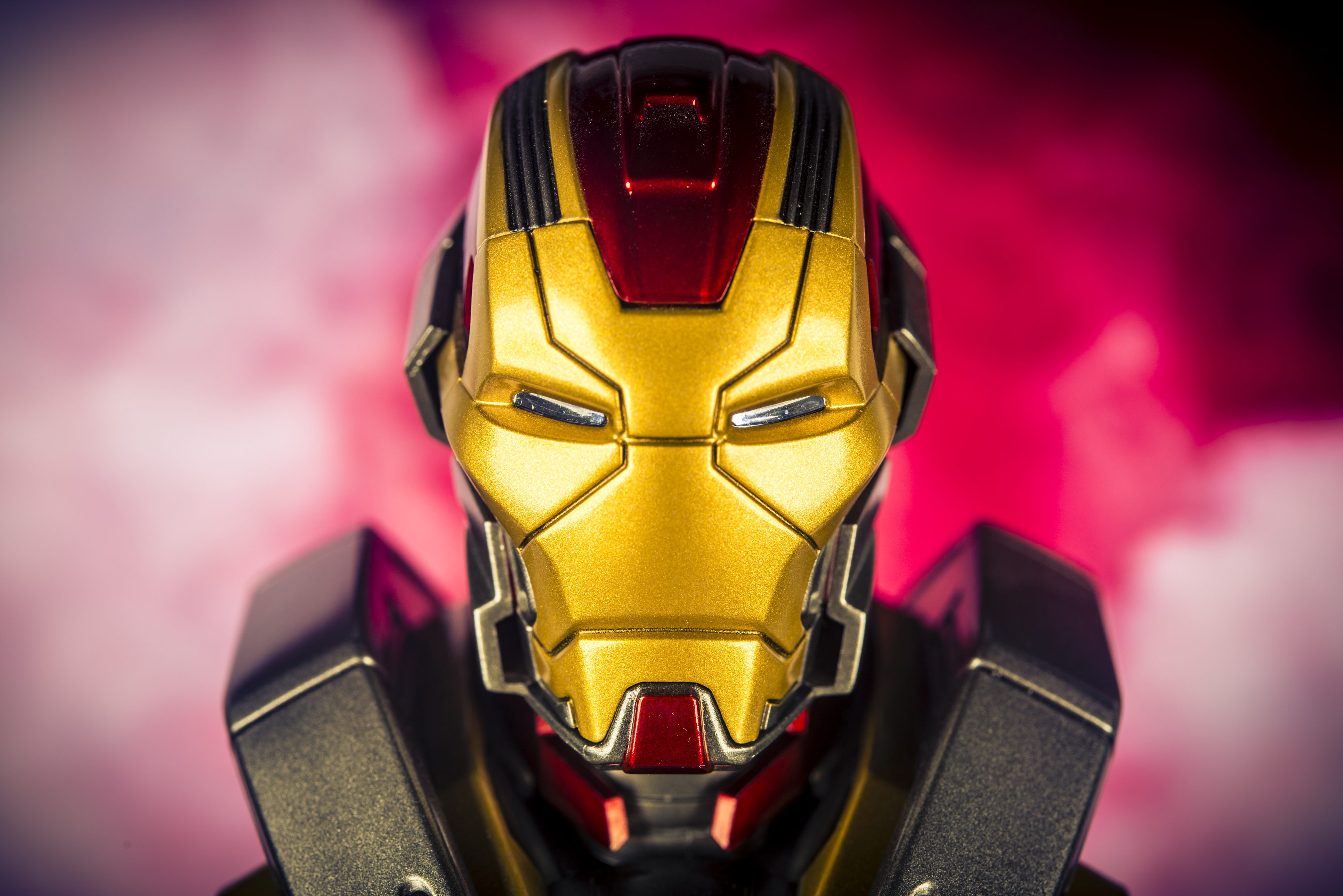 Iron Man يواجه ذات المشكلة تقدم العمر/ISTOCK