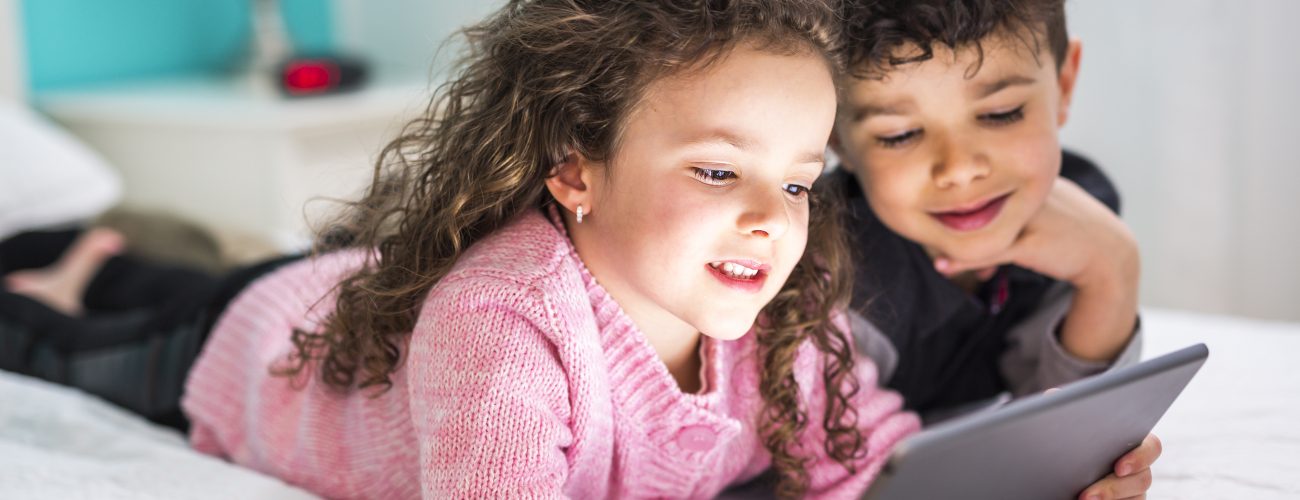 الأجهزة اللوحية تؤثر سلباً على ذكاء الأطفال / iStock