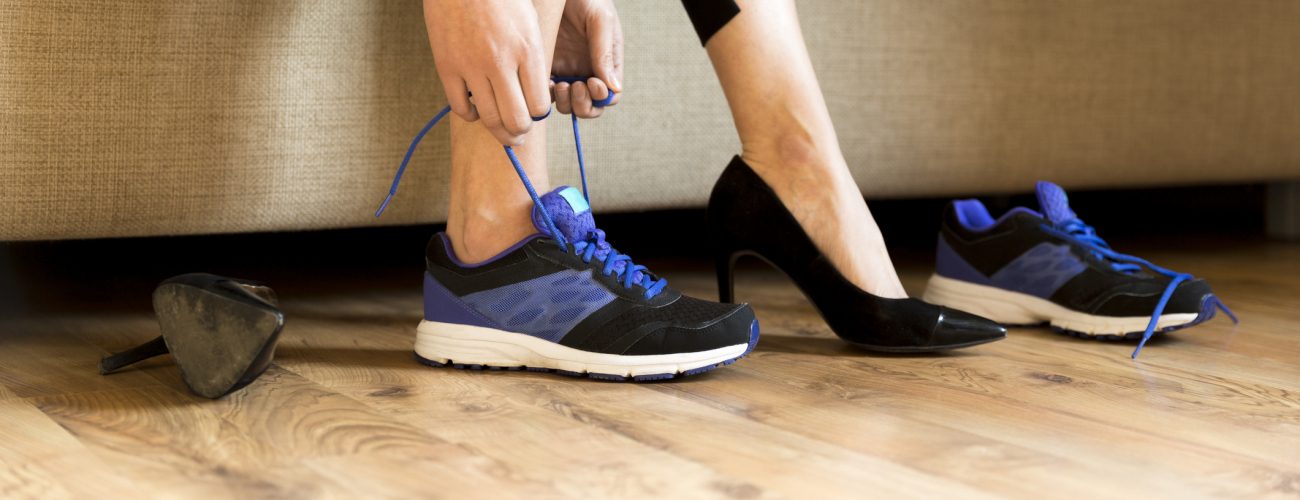 ارتداء الكعب العالي