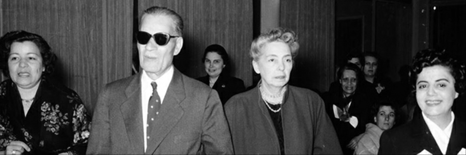 قال لها أحبك.. فصدمته: ولكني لا أحبك .. قصة المرأة الفرنسية التي أحبها طه حسين