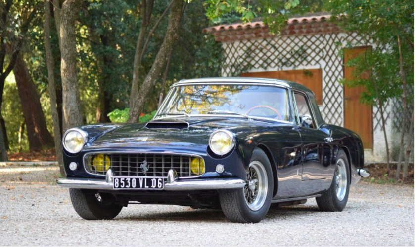 سيارة الفيراري 