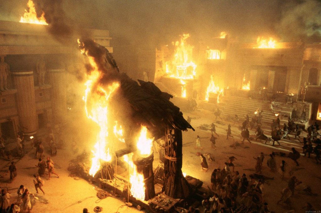 مدينة تينيا المفقودة التي نفي إليها سكان فيلم حرب طروادة