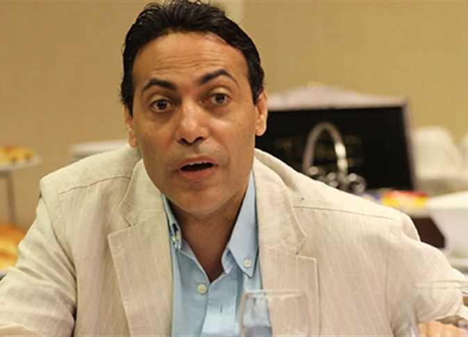 إعلان في صحيفة للقبض على إعلامي مصري شهير