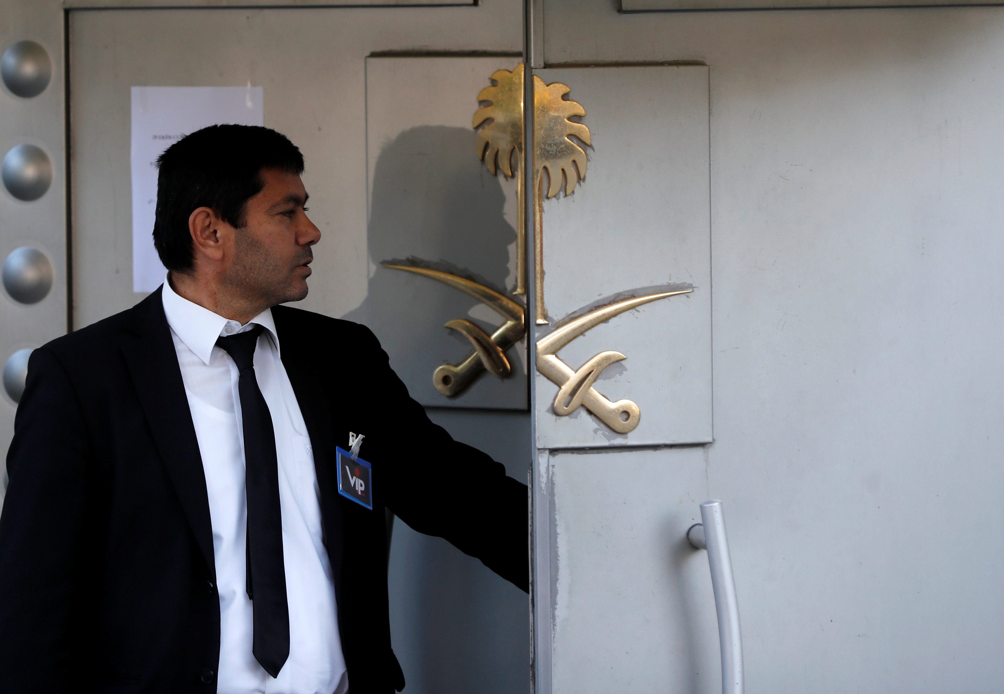 اغتيال المعارضين في الخارج