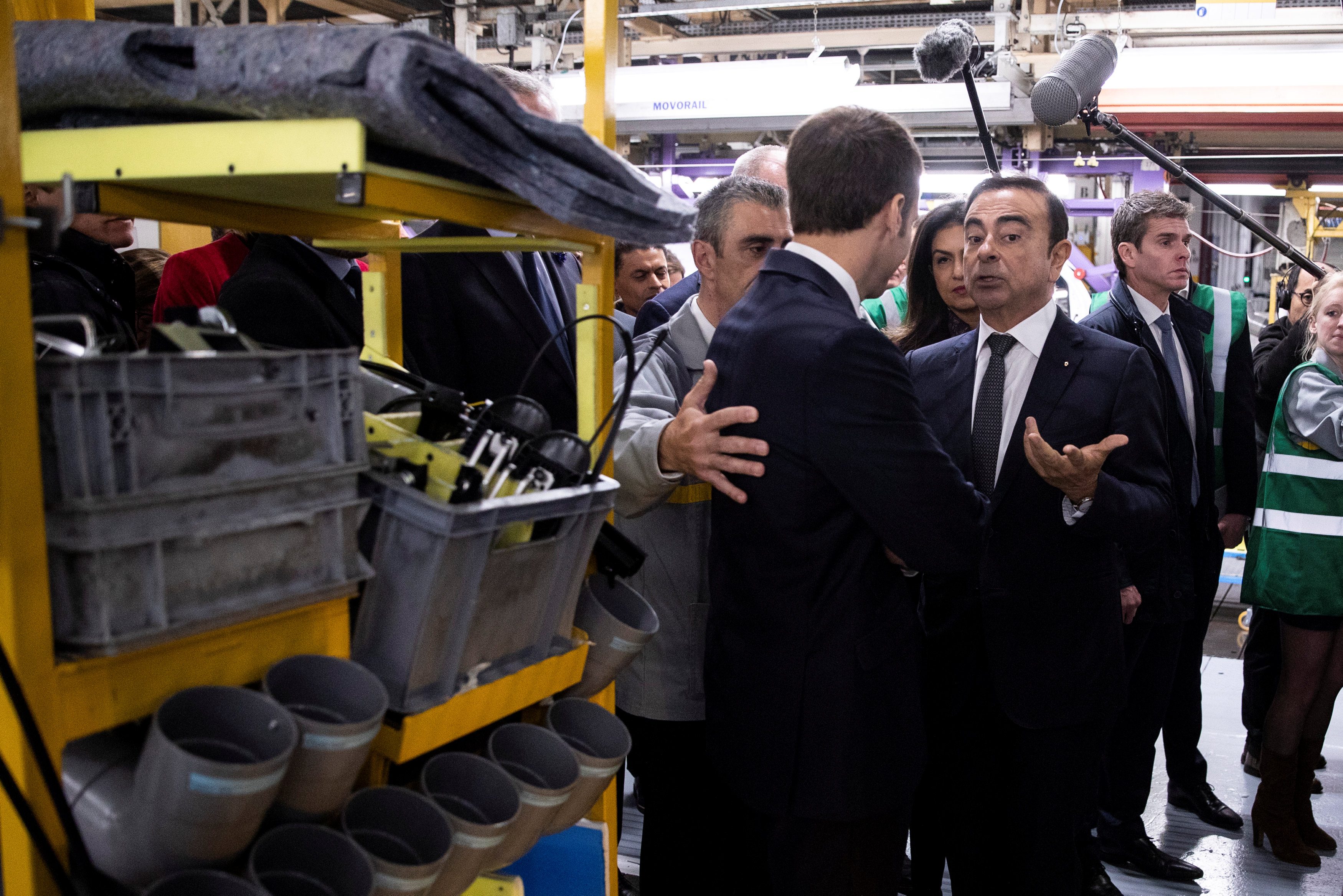 «نيسان» اليابانية تؤكد القبض على رئيس مجلس إدارتها لفساد مالي