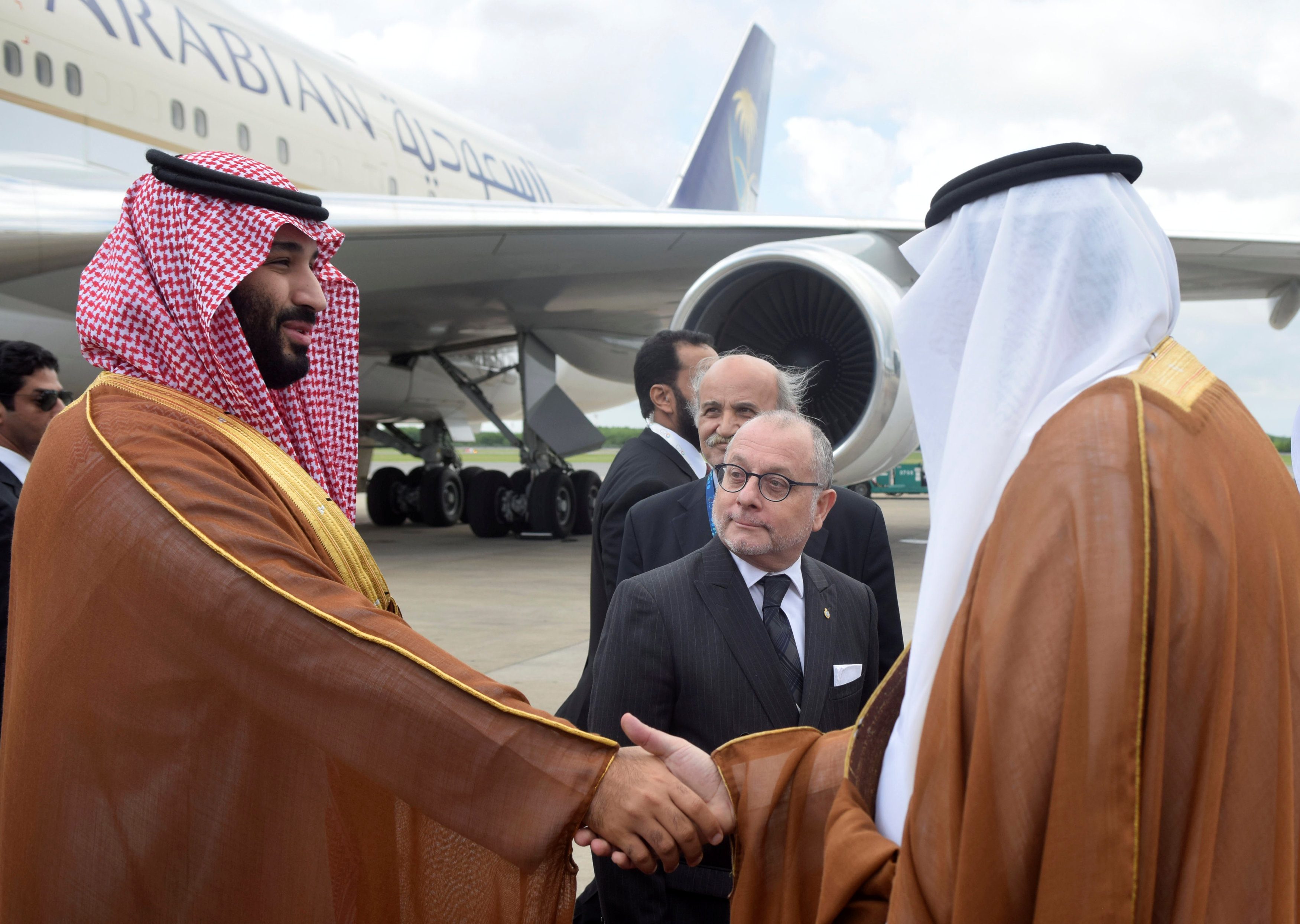 وصول محمد بن سلمان إلى الأرجنتين/ رويترز