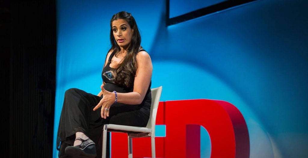 مؤدية العروض الكوميدية ميسون زايد