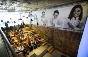 مطعم فاخر للفقراء