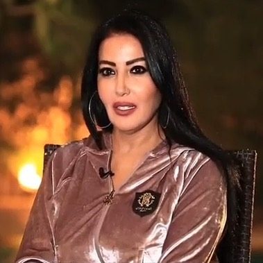 أسباب ابتعاد الممثلة المصرية سمية الخشاب عن الشاشة