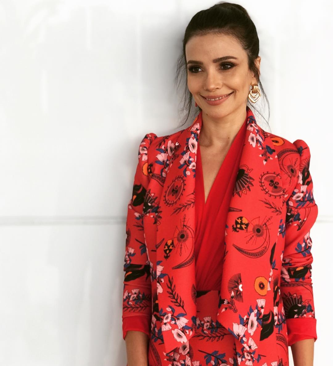 الممثلة التركية سونغول أودان (نور) تزور تونس