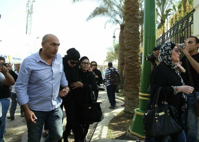 أول صور من جنازة الإعلامي حمدي قنديل