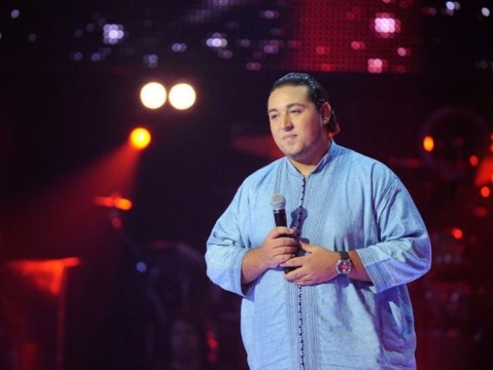 نجم «ذا فويس» يخسر 87 كيلوغراماً من وزنه