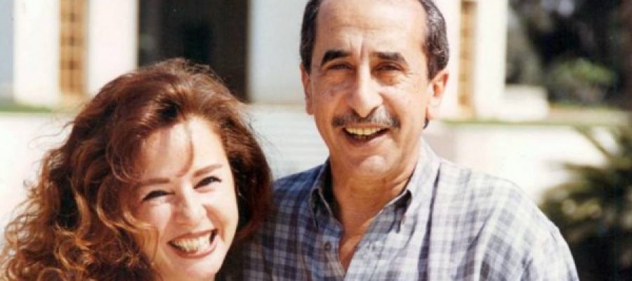 نجلاء فتحي تتغيب عن عزاء حمدي قنديل