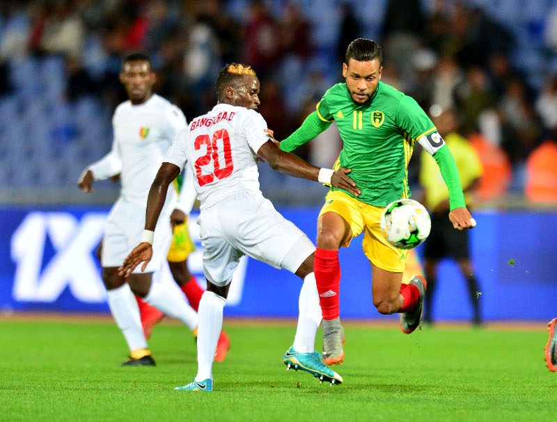 لاعب منتخب موريتانيا مولاي أحمد خليل في مواجهة غينيا ضمن التصفيات المؤهلة إلى كأس الأمم الأفريقية 2019 (CAF Online)