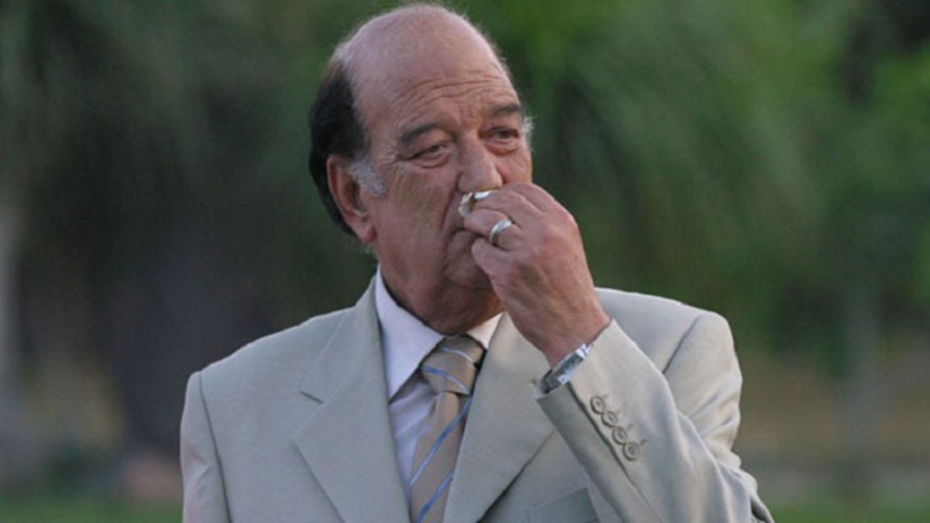 أزمات صحية تلمّ بالفنانين عزت أبو عوف، وحسن حسني، ومحمد نجم